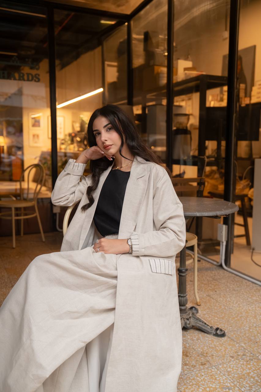 Linen abaya in beige.C:6777 beige