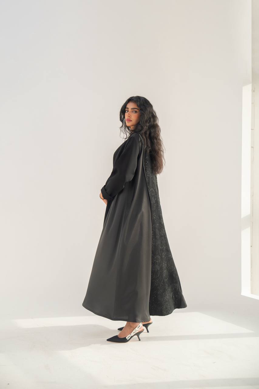 Black crepe abaya with embroidery on the back C:6654