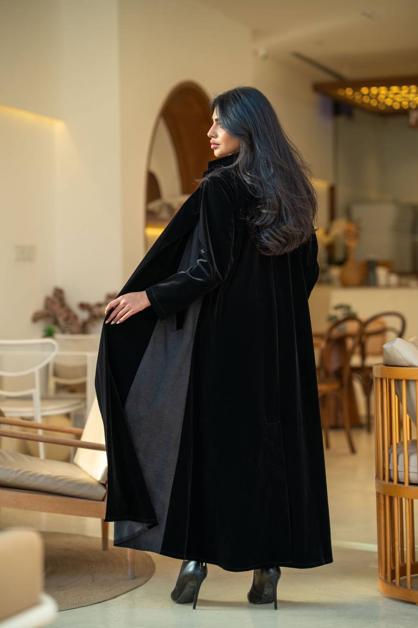 Abaya with raw velvet black crepe and ribbed velvet C:6582 Black