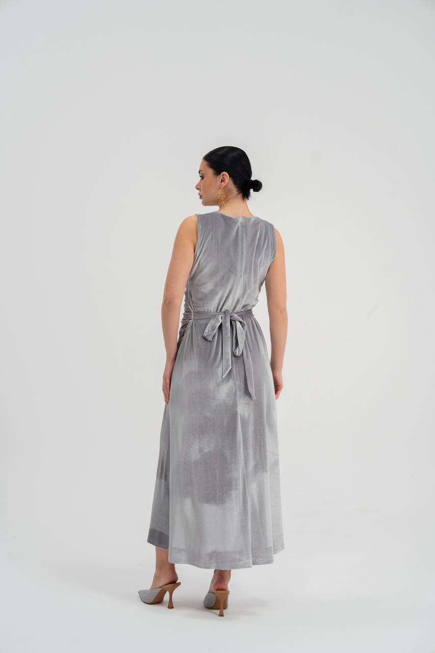 gray velvet dress. C:226