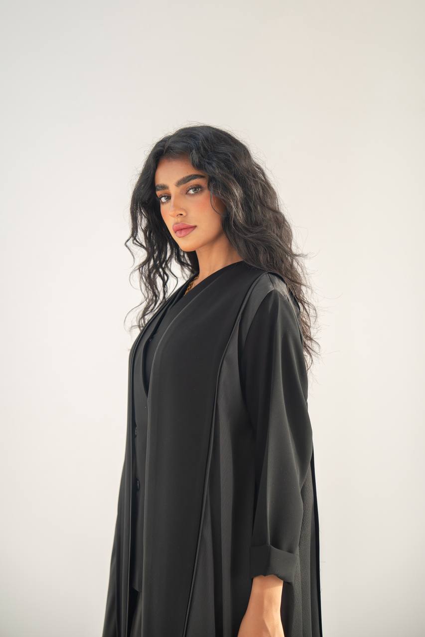 Black crepe abaya with embroidery on the back C:6654