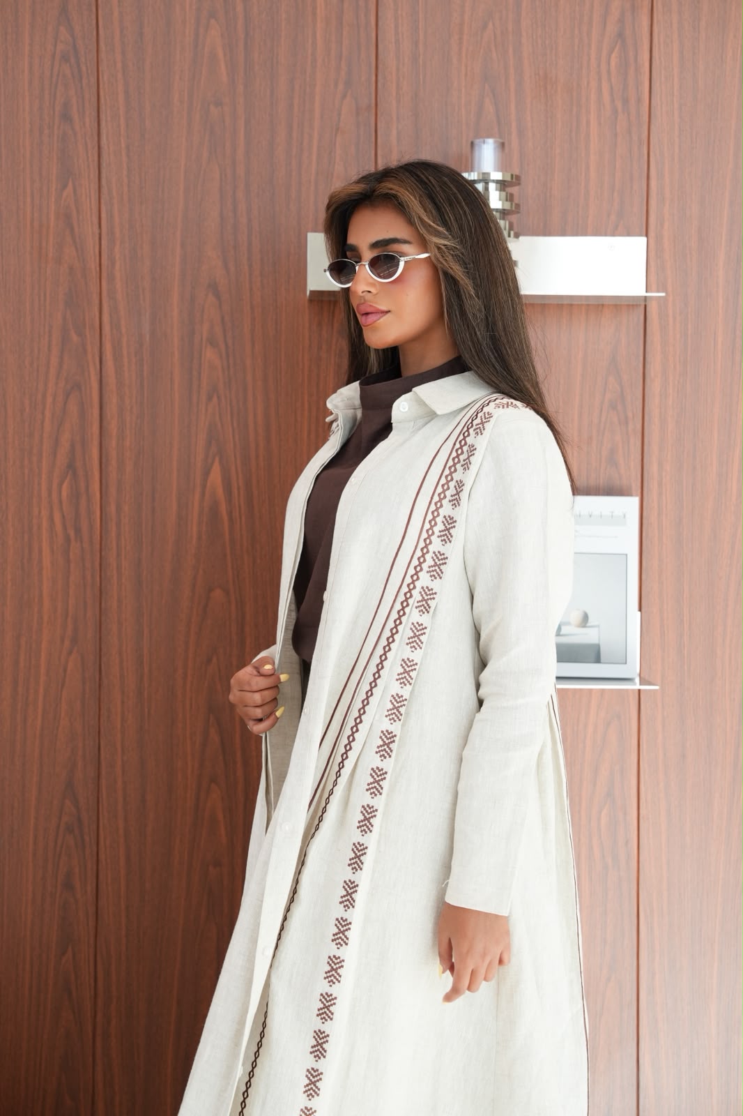 Beige linen abaya with embroidery. C:6683