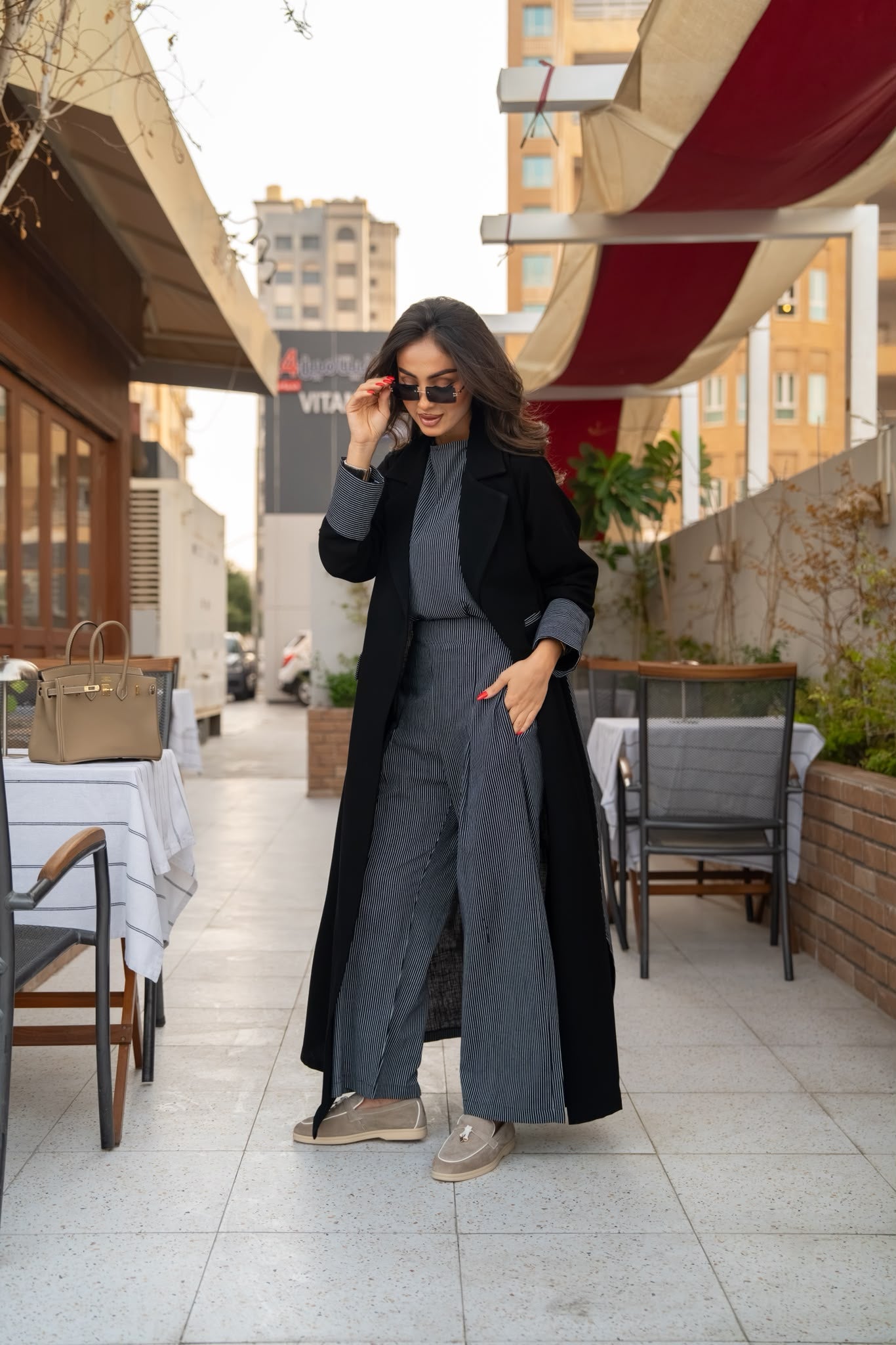 Crepe blazer abaya with striped linen.C:6643