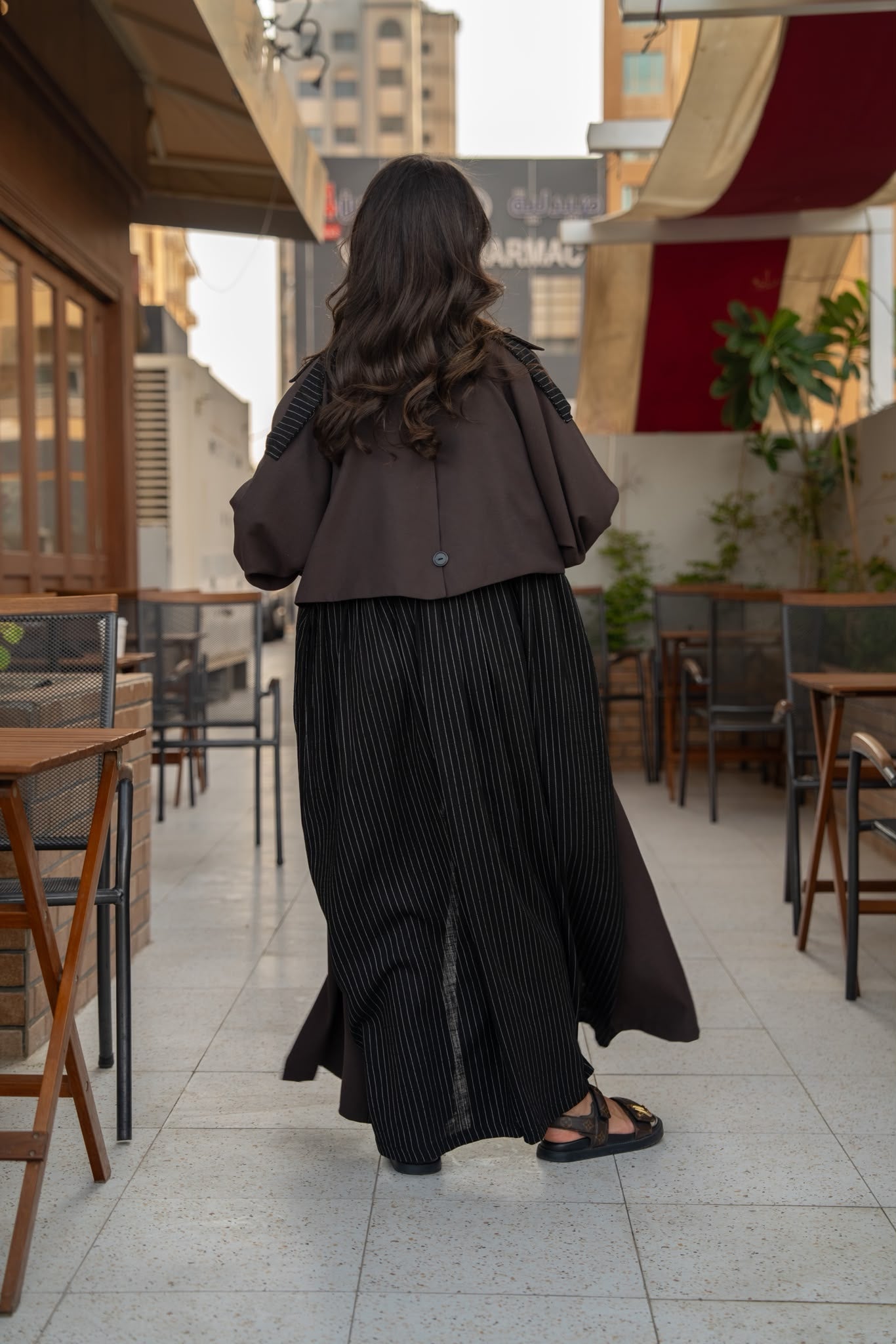 Brown linen and cotton blazer.C:6815
