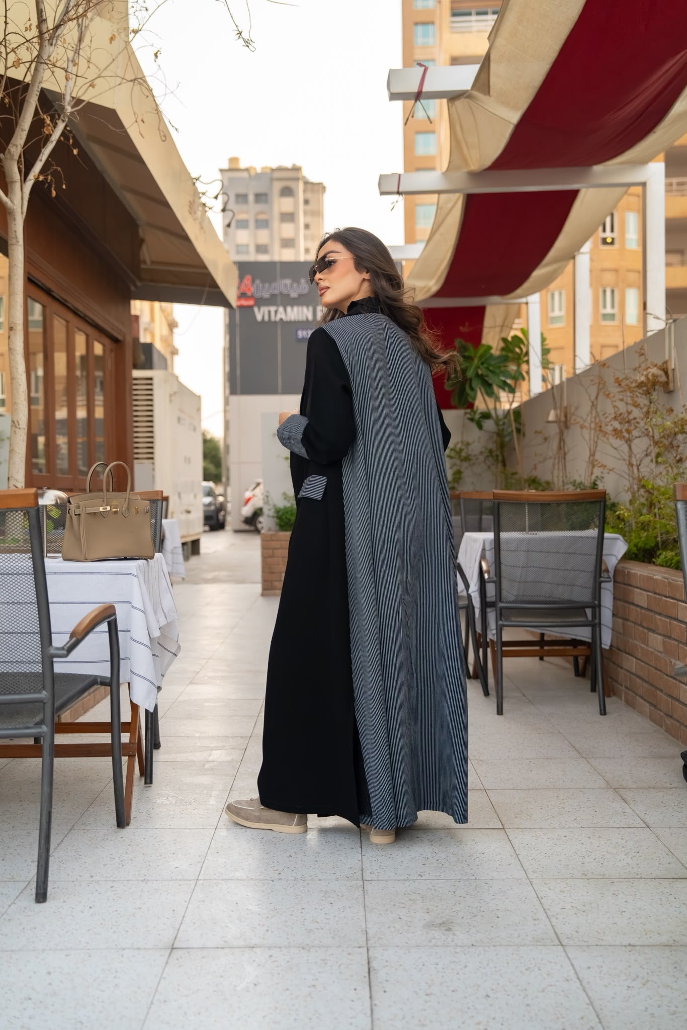 Crepe blazer abaya with striped linen.C:6643