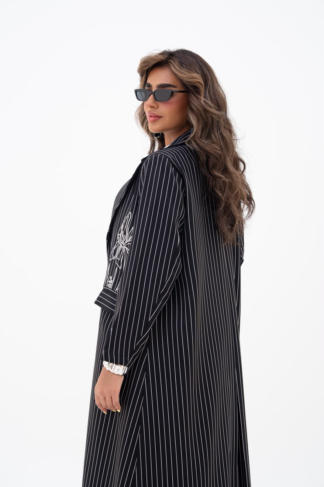 Crepe blazer abaya with embroidery.C:6812