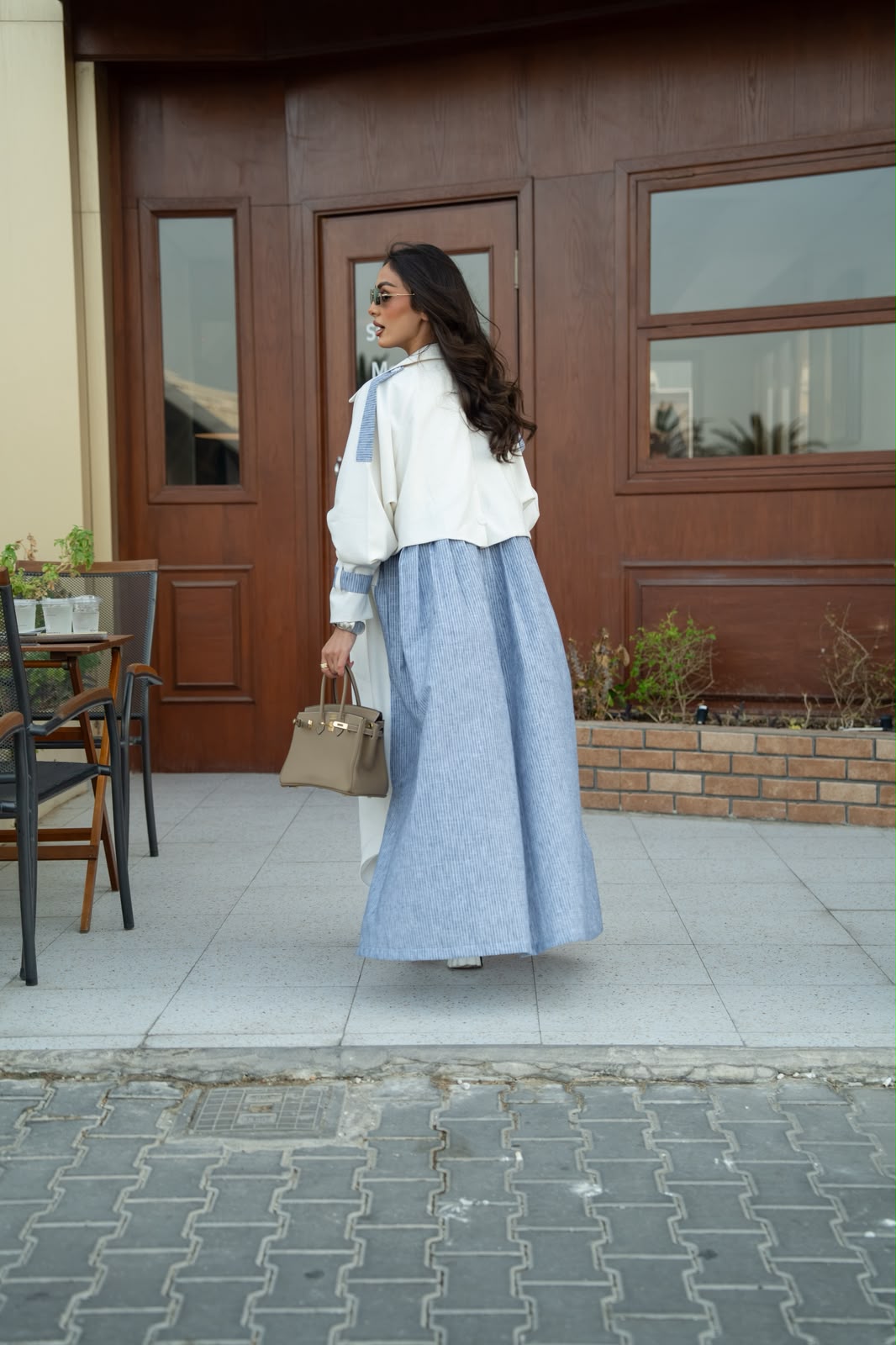 Blazer abaya made of linen and cotton.C:6815