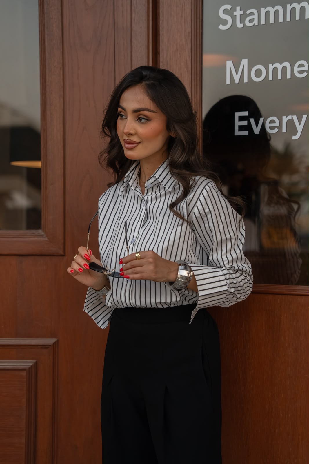 A cotton blouse with crepe pants.C:248