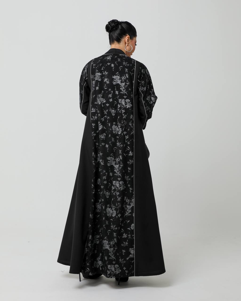 Black crepe fabric abaya. C:6730