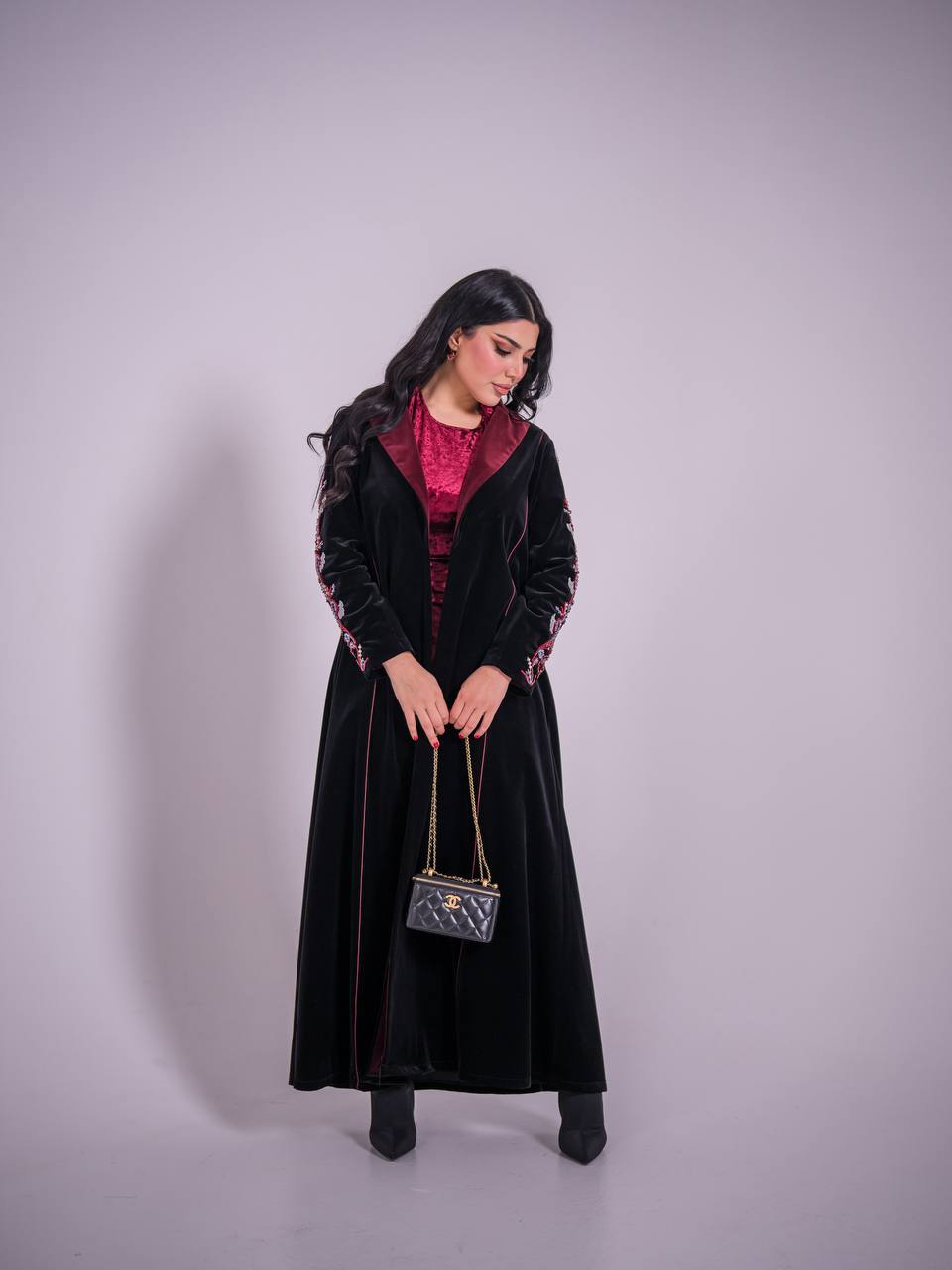 Black velvet blazer abaya with hand-stitched details. C:6735