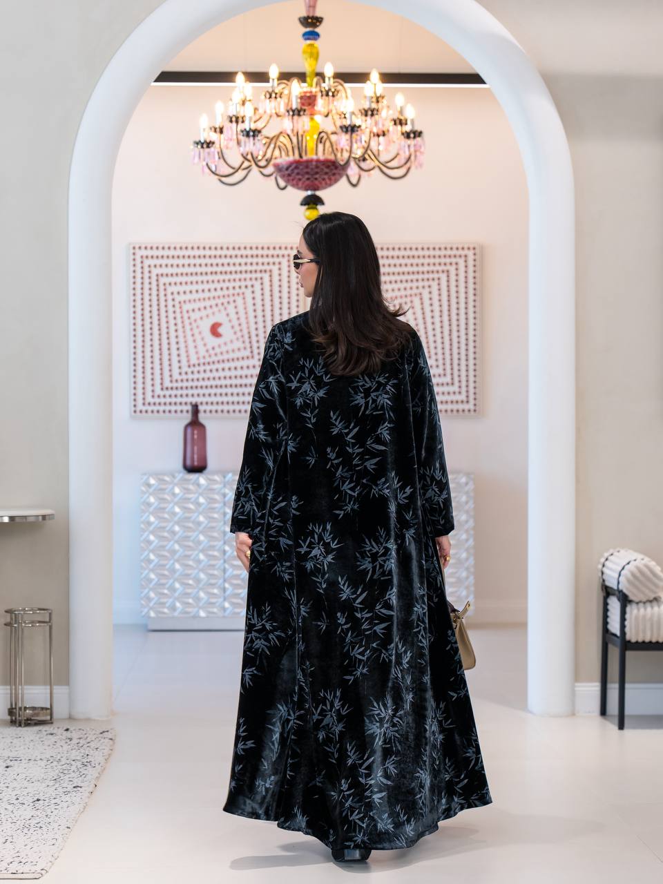 Abaya made of patterned velvet. C:6738