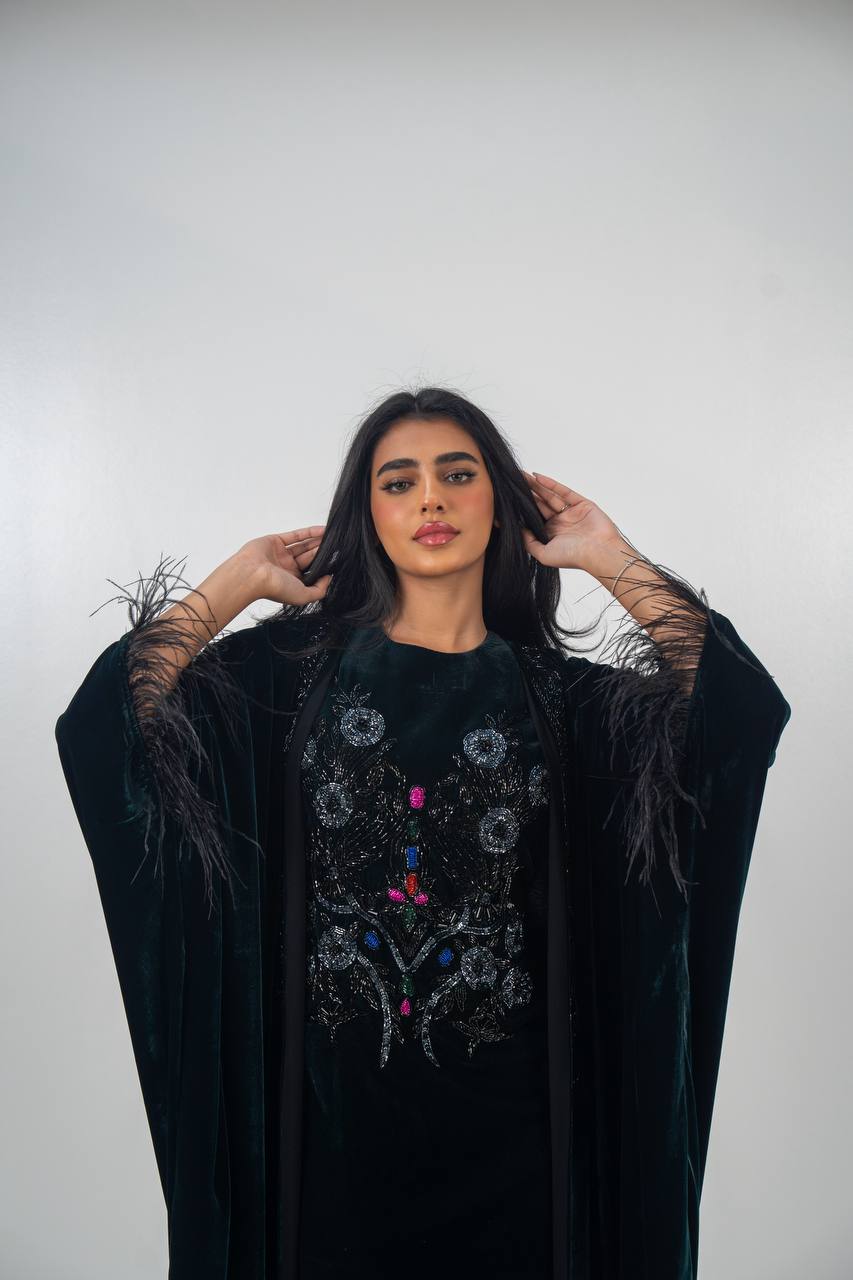 A set of bisht and dress, velvet in olive green with hand embroidery..C:6716