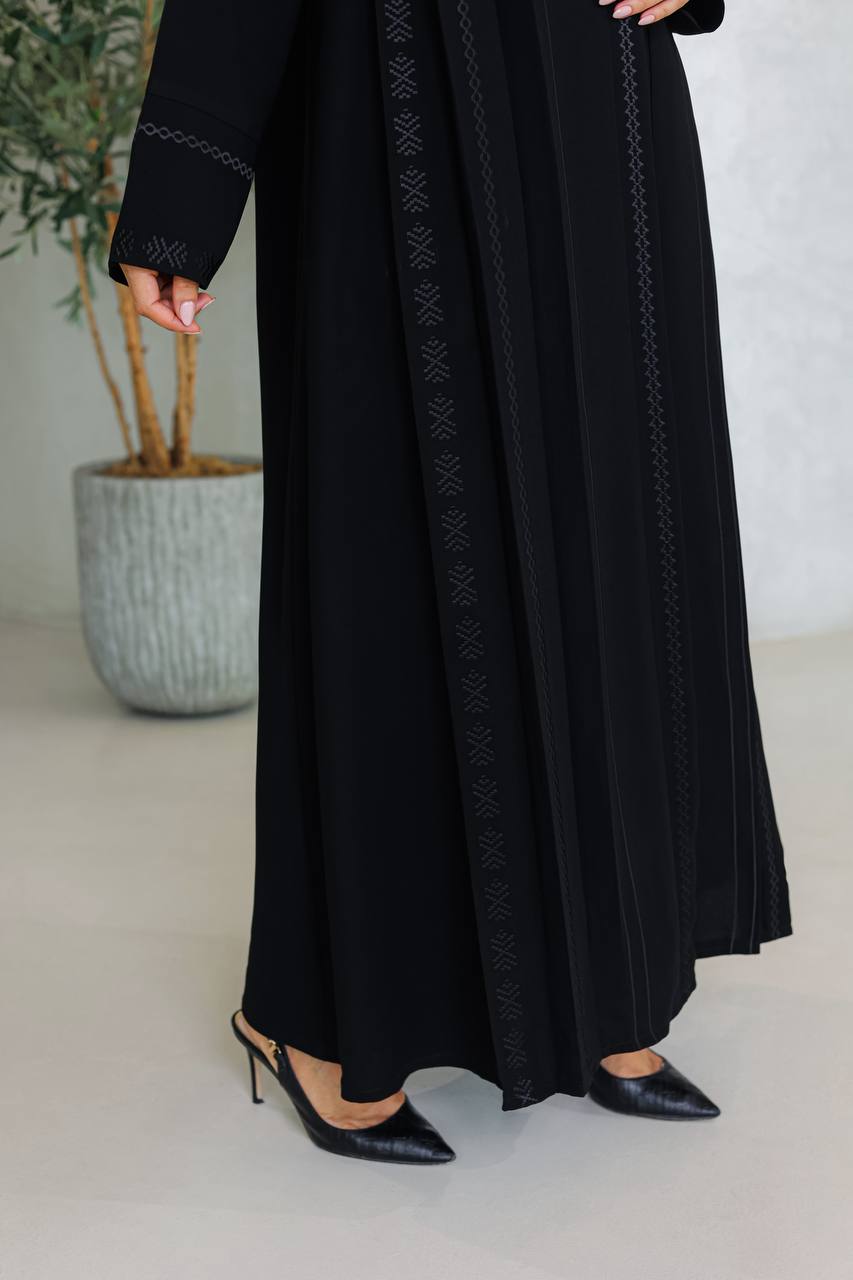 Black crepe abaya with embroidery C:6671