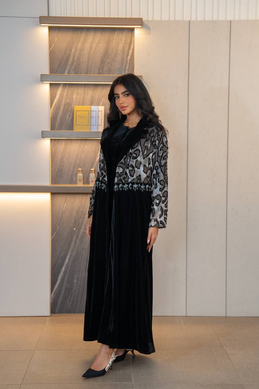 Black velvet blazer abaya. C:6703