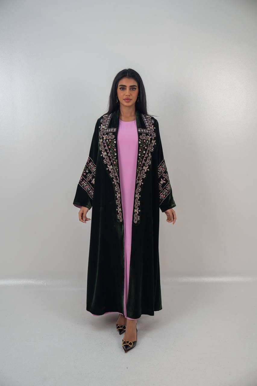 Embroidered velvet abaya, olive green. C:6708