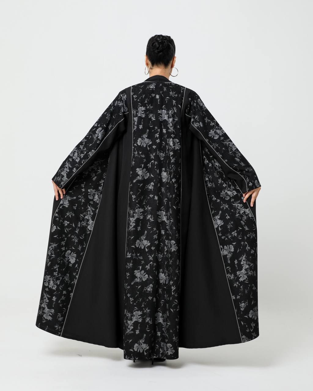 Black crepe fabric abaya. C:6730