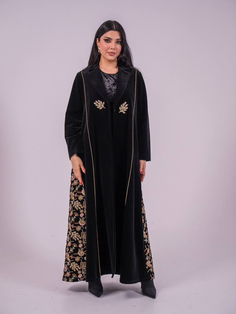 Plain velvet abaya with embroidered velvet. C:6736