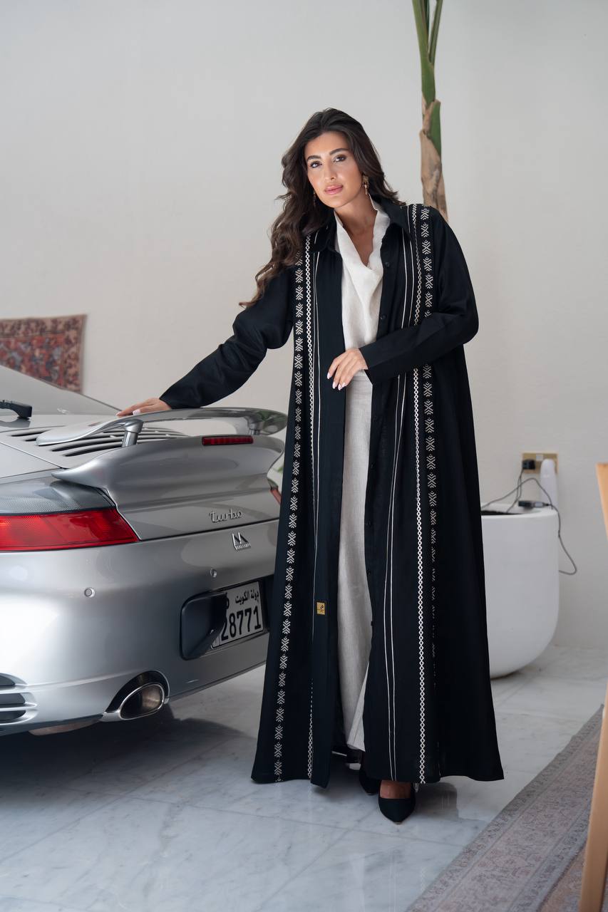Linen abaya in black.C:6683