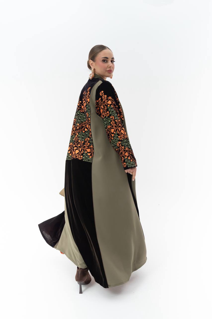Embroidered velvet and crepe abaya.C:6835