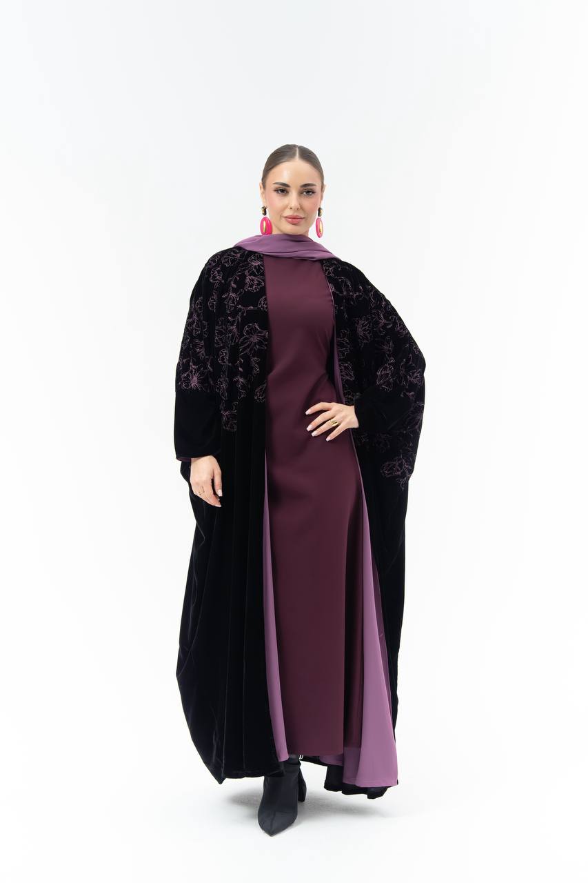 Black velvet Bisht-style abaya with embroidery.C:6843 Pink