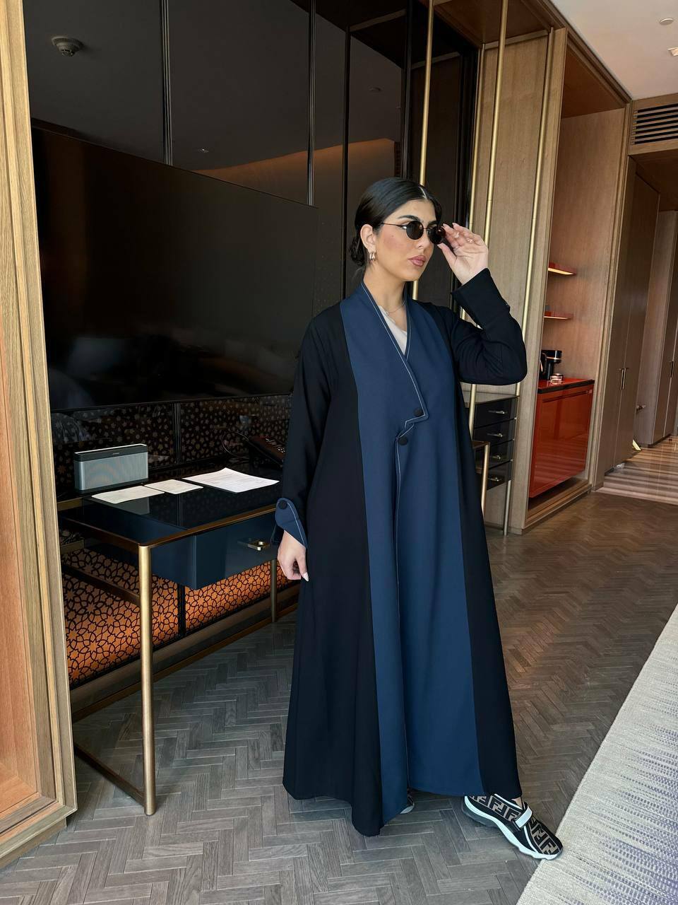Crepe abaya in two colors black and navy C:6510-1 Black-Blue