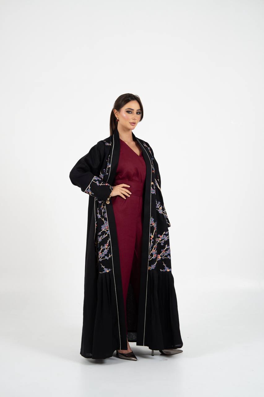 Linen abaya in black with embroidery. C:6760 Black