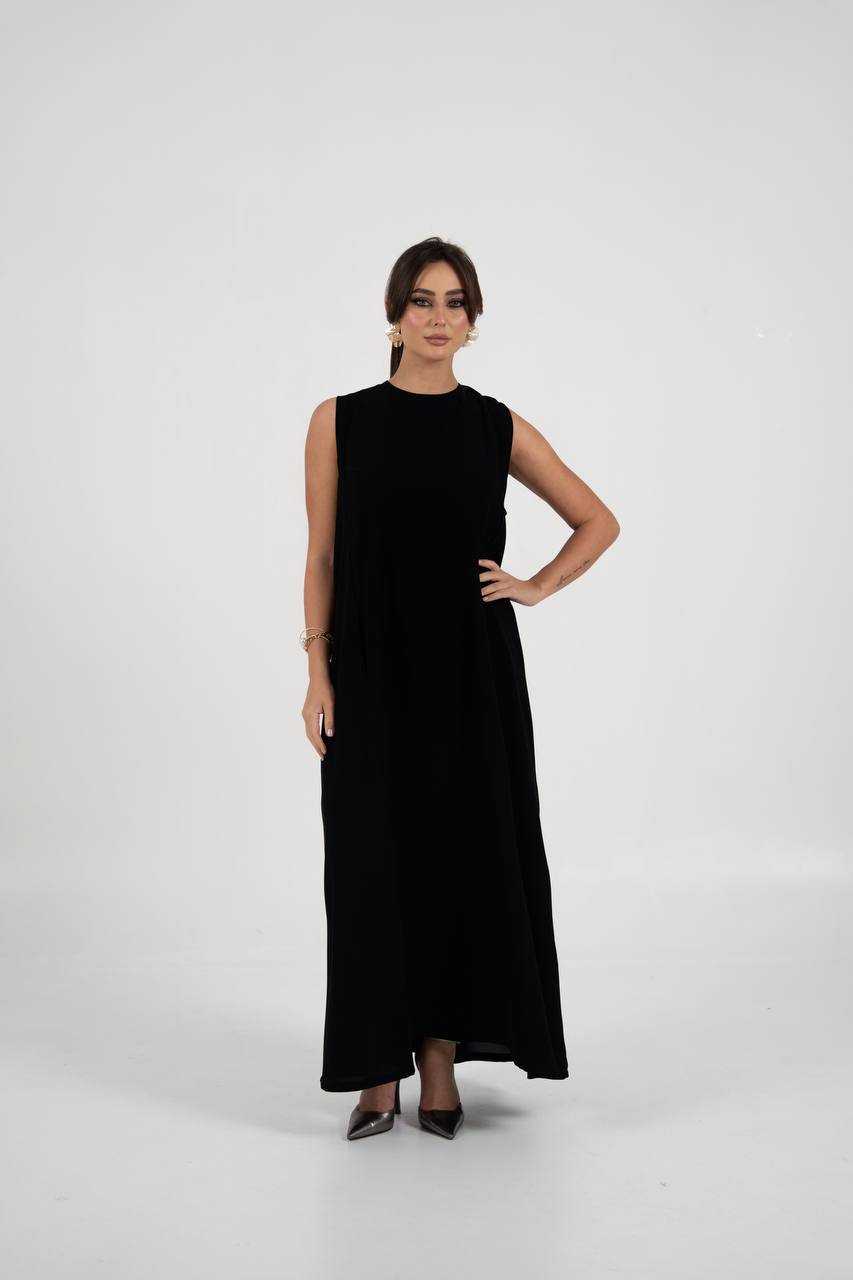 Linen dress in black. C:232