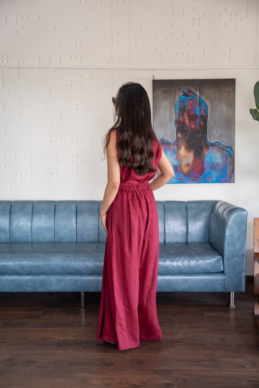 Red linen blouse and pants set. C: 235 red