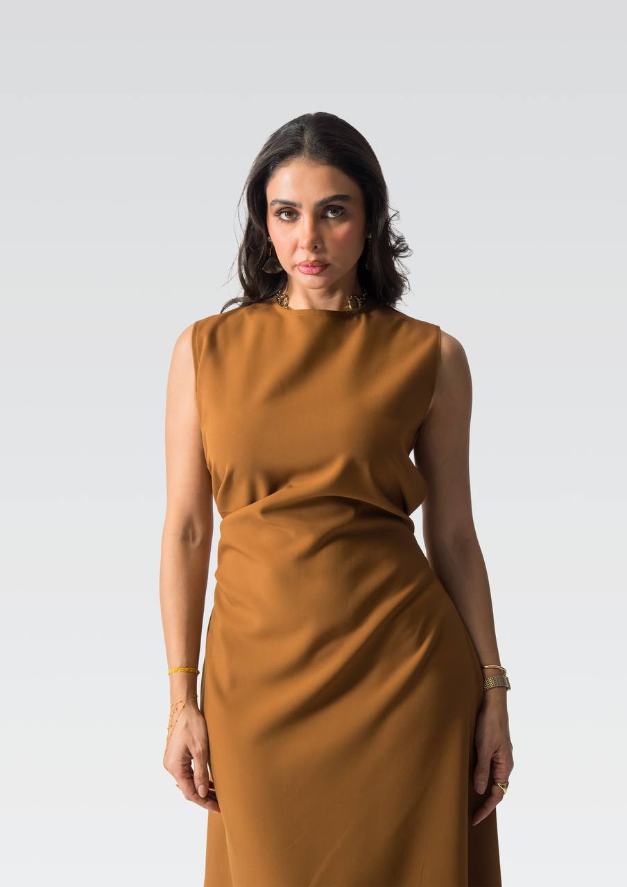 Camel-colored crepe dress.C:258