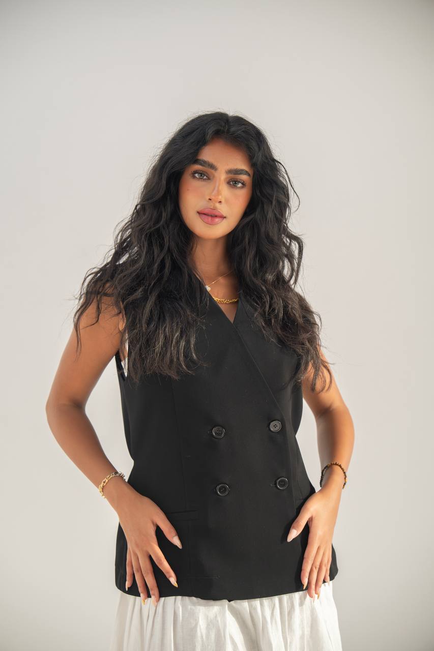 Black crepe vest with linen skirt C:208