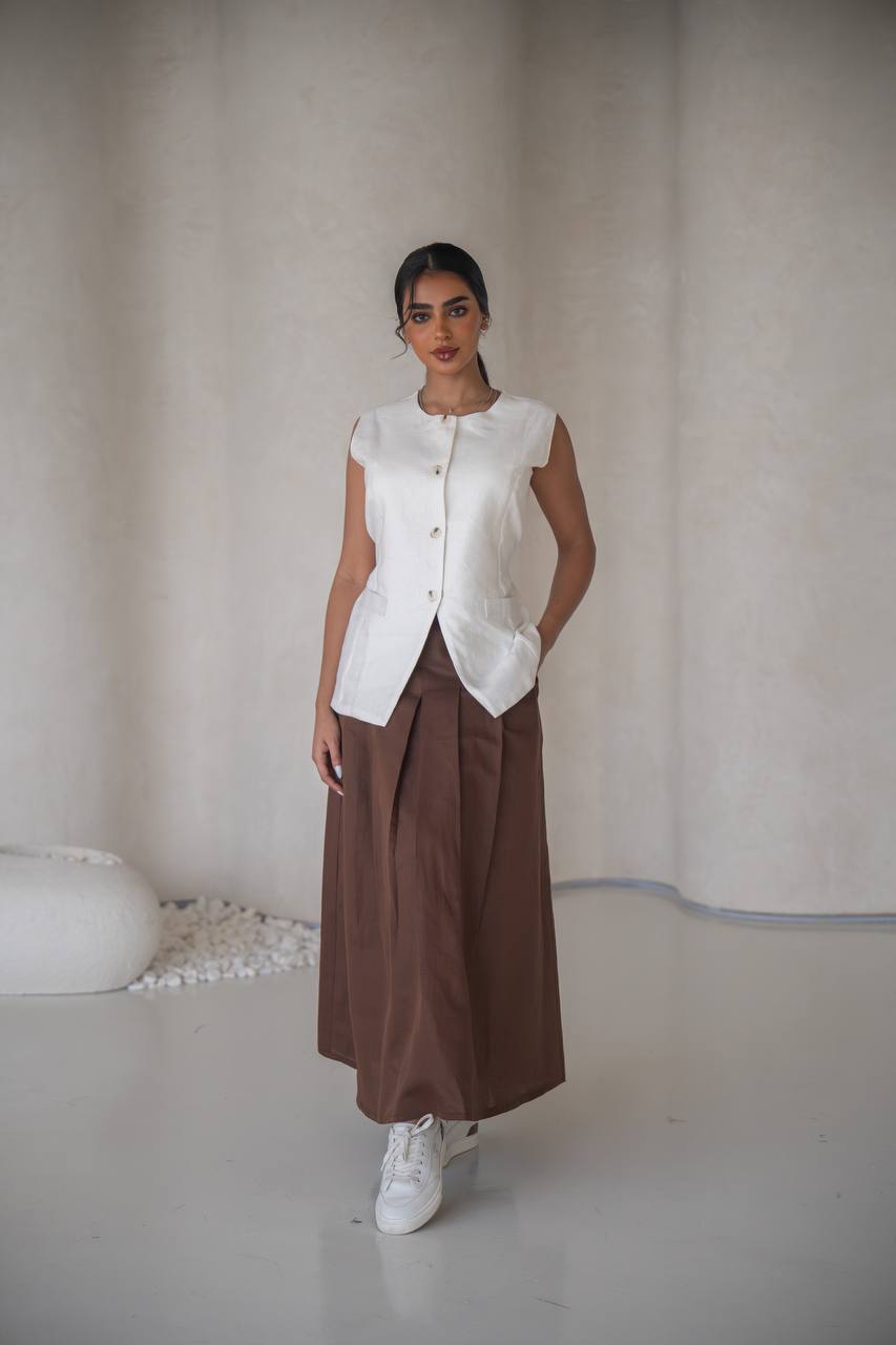 Linen vest and skirt set. C:204 white-brown