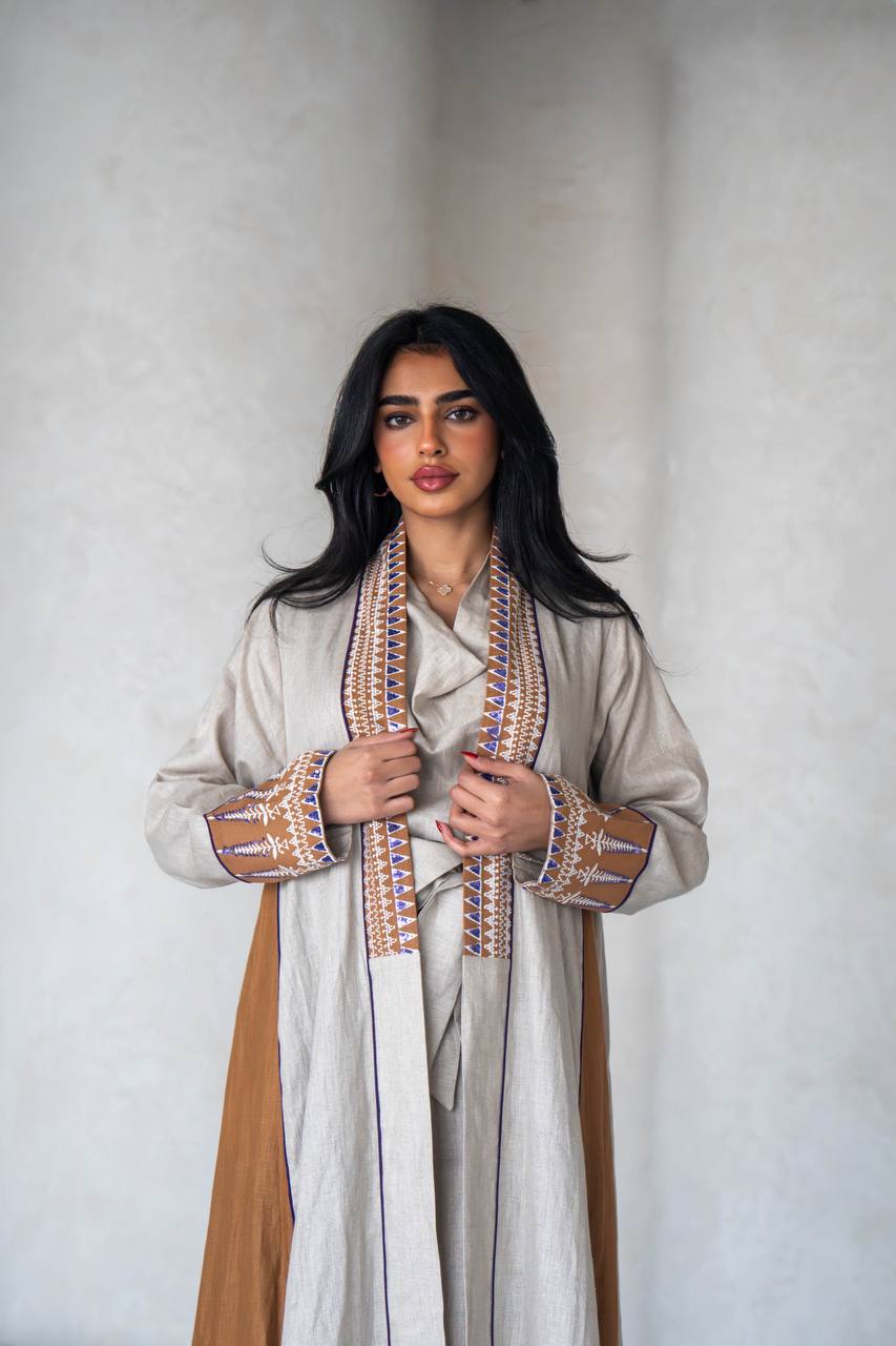 Linen abaya in light beige with embroidery C:6588 Light Beige