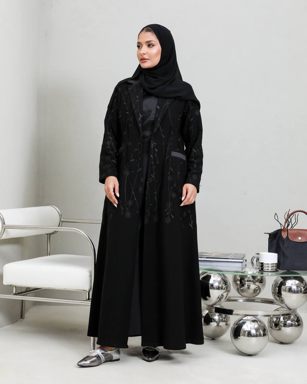 Black crepe blazer abaya with embroidery C:6658