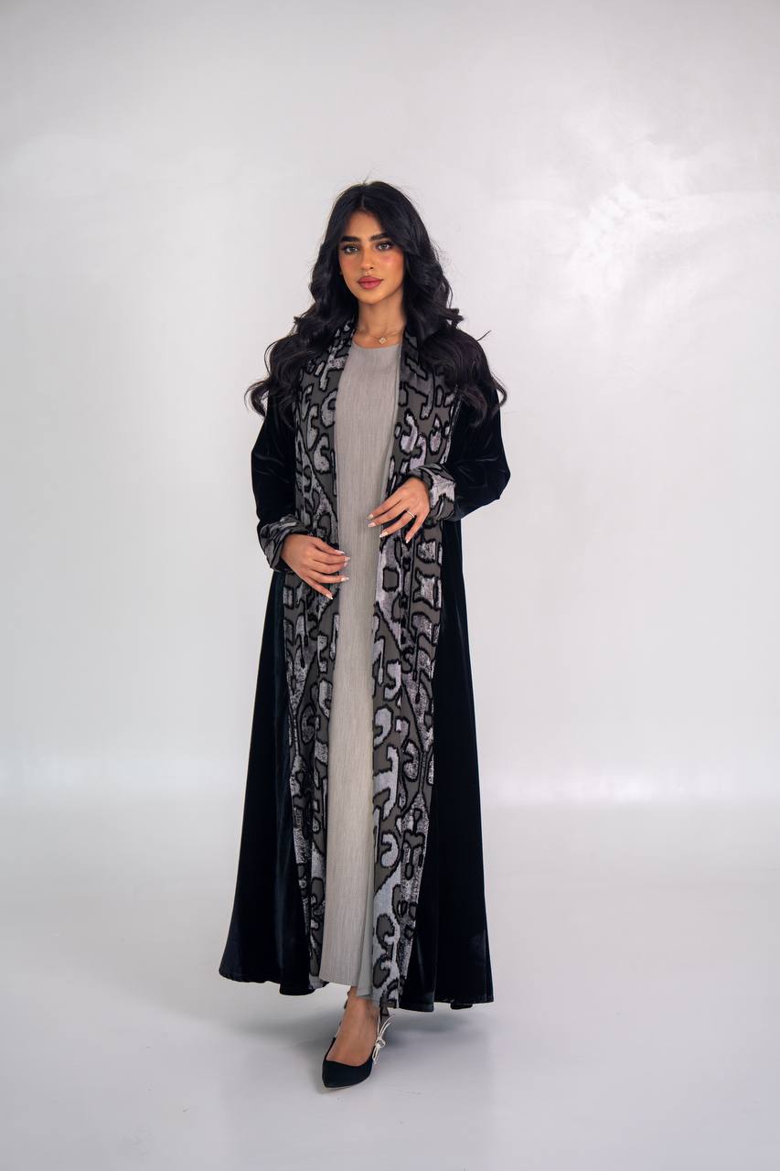 Black velvet abaya. C:6713