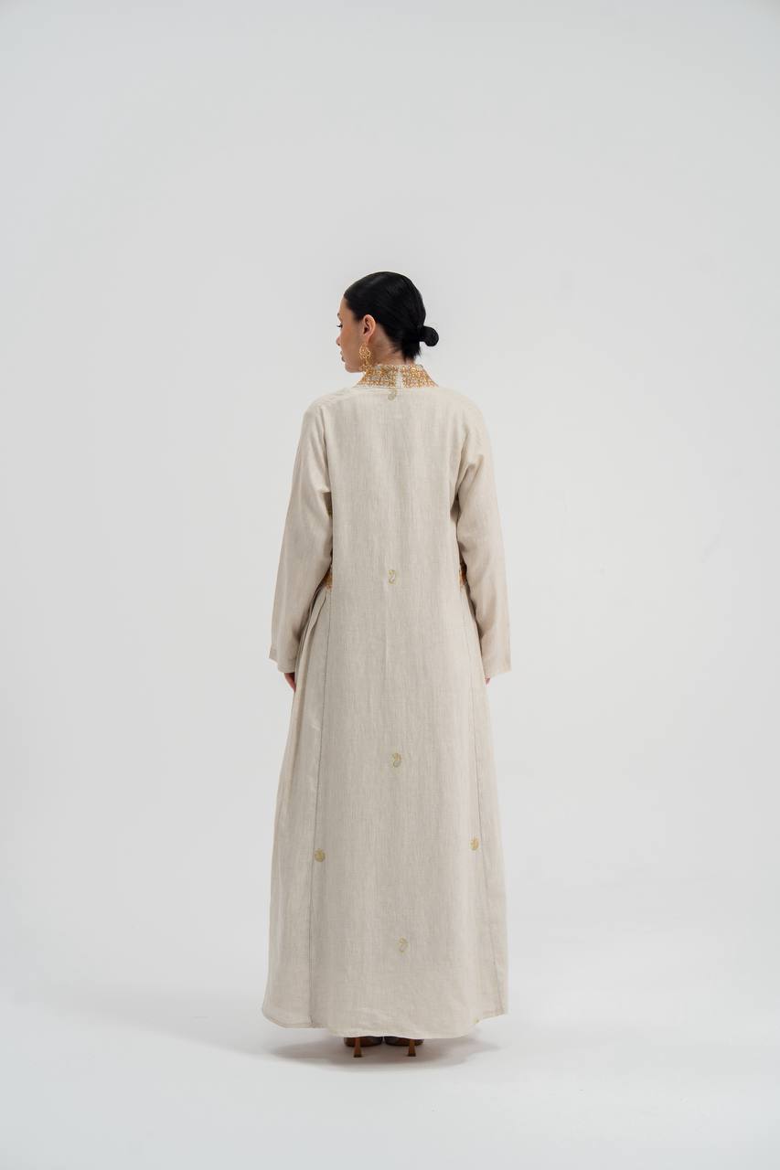 Linen abaya in light beige with embroidery. C:6745
