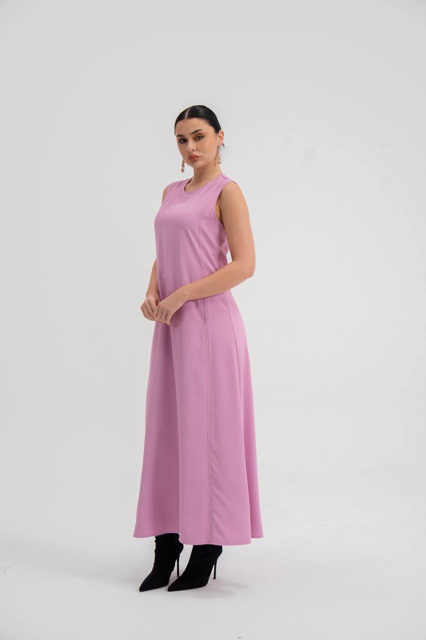 Pink crepe dress. C:197