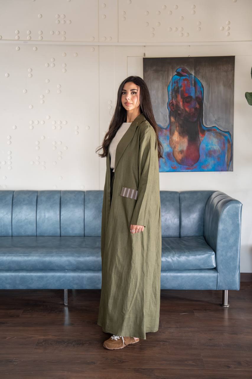 عباية بخام اللينن باللون الاخضر .C: 6777