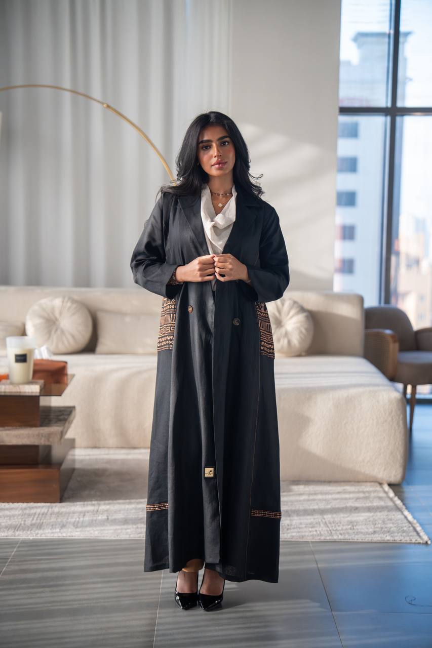 Linen Blazer abaya in black, with embroidery.C:6687