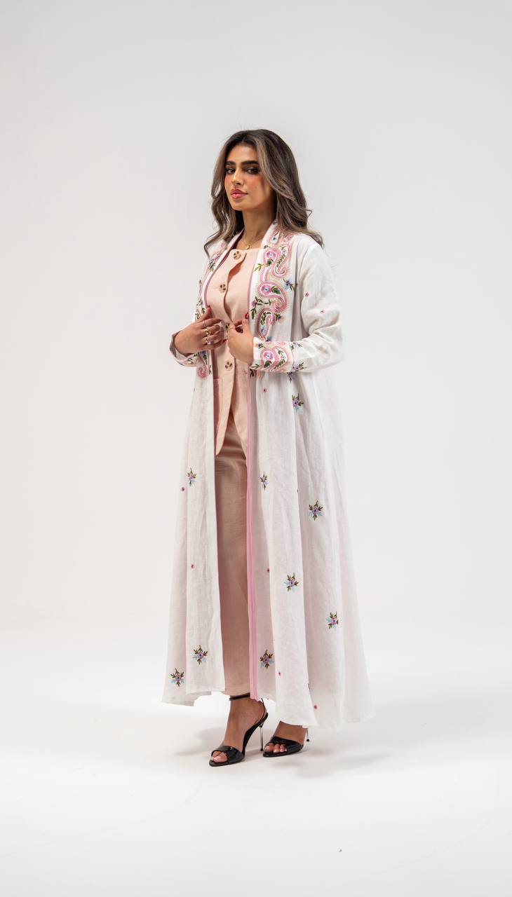 Linen abaya in white with embroidery . C:6772