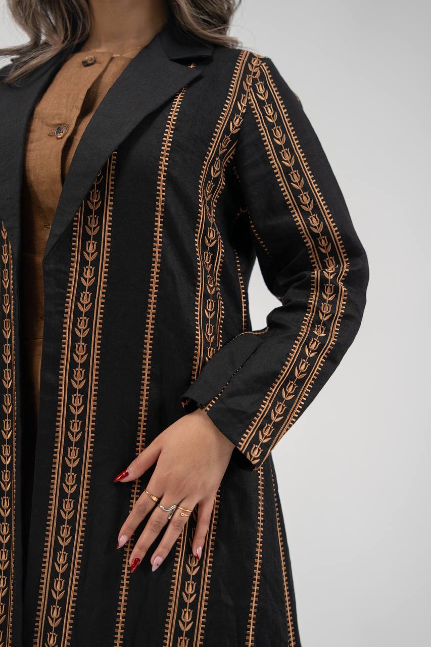 Linen abaya in black with embroidery. C:6764