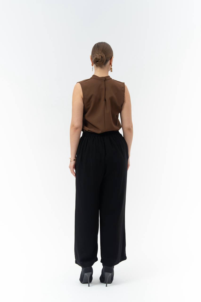 Blouse and trousers set.C:260 Brown