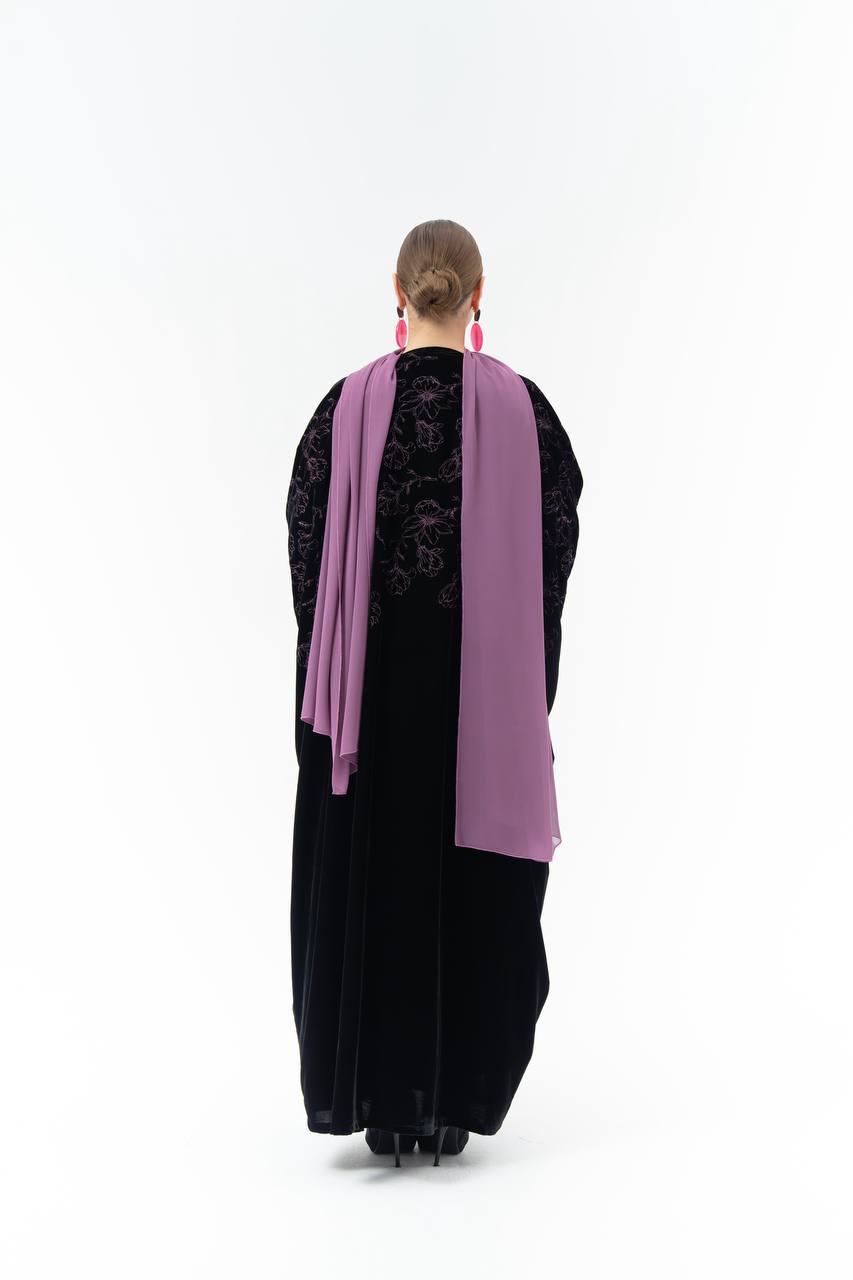Black velvet Bisht-style abaya with embroidery.C:6843 Pink