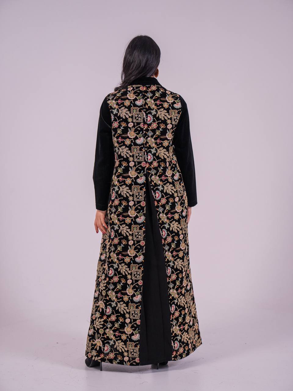 Plain velvet abaya with embroidered velvet. C:6736