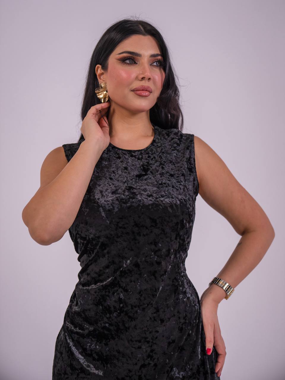 black stretch velvet dress. C:223 Black