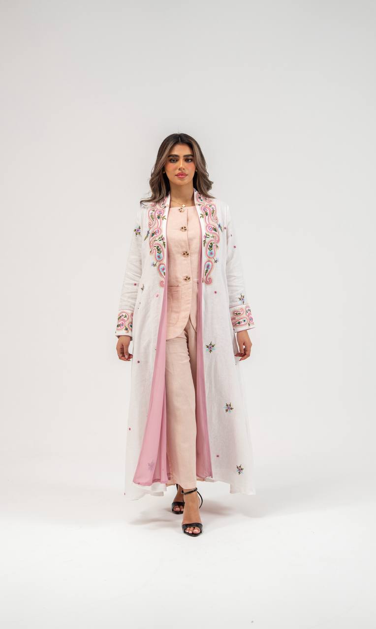 عباية لينن باللون الابيض مع تطريز . C:6772