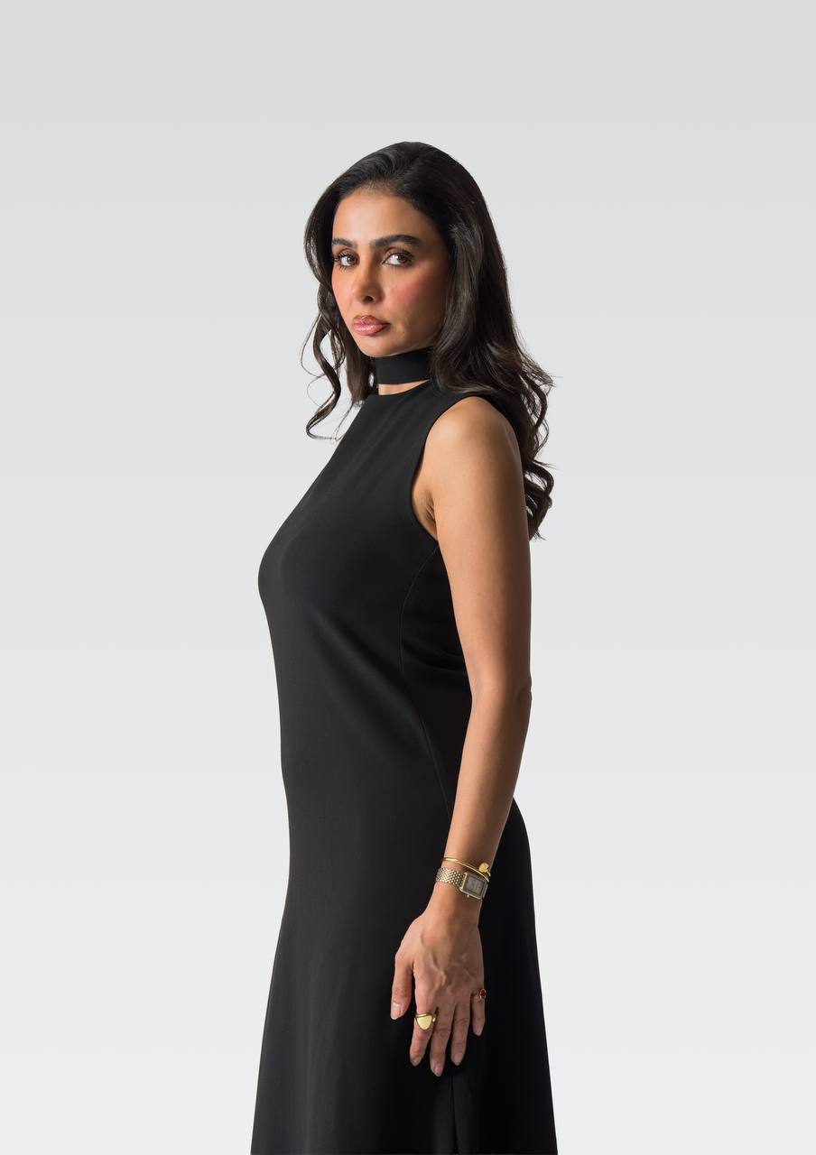 Black crepe dress.C:218 Black