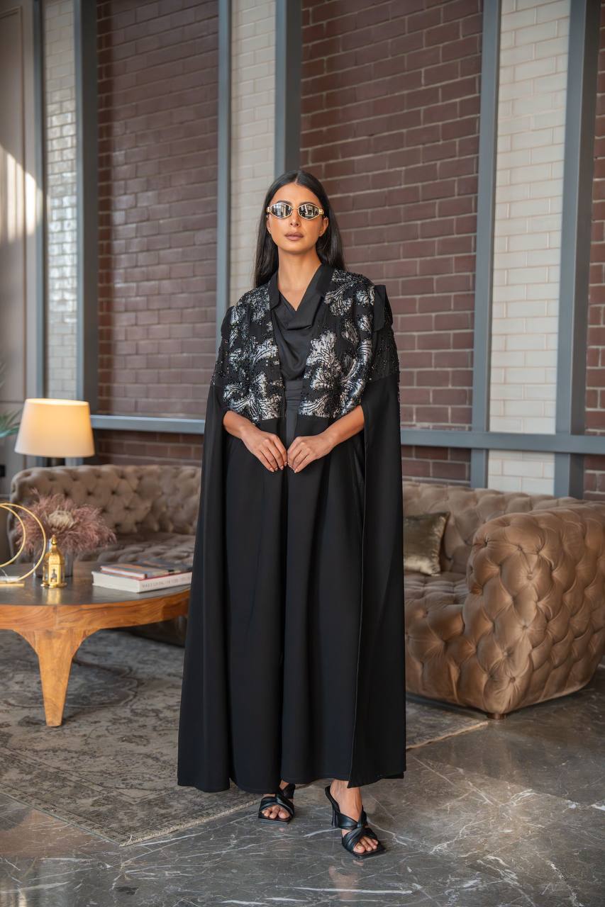 Black crepe abaya with embroidery C:6596 Black (Free size)