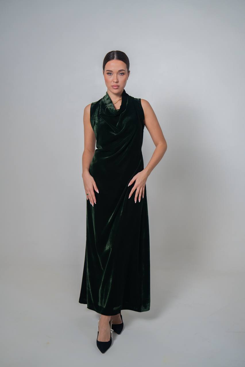 olive green velvet dress.C:222 Green