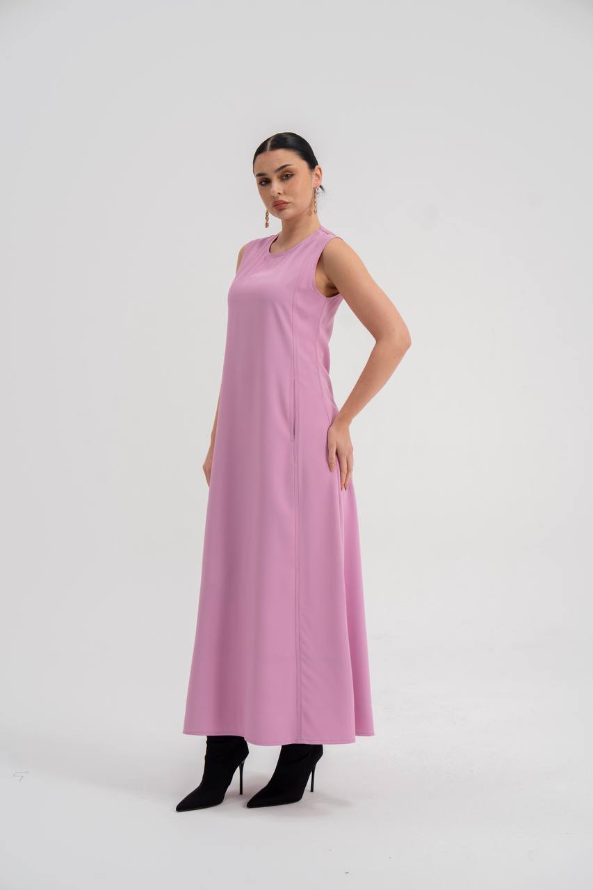 Pink crepe dress. C:197