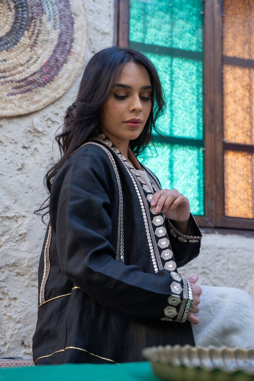 Linen abaya in black with embroidery. C:6763